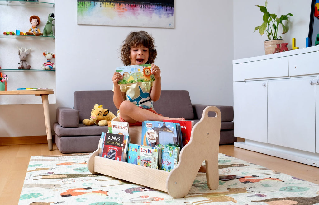 Bibliothèque Montessori en Bois avec Assise — Petit, Moyen ou Grand Format
