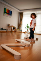 Poutre d'Équilibre Montessori avec Pierres de Gué — Set en Bois